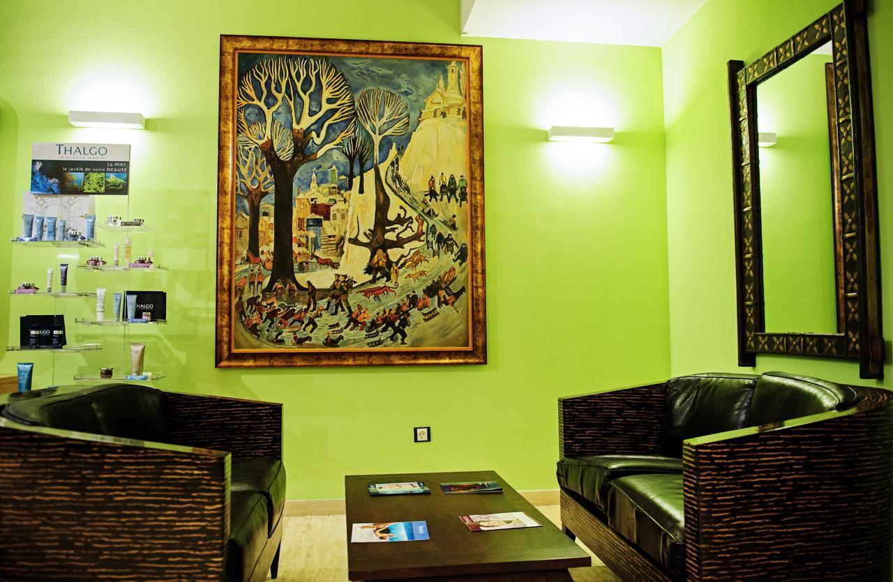 Hot Springs Medical And Spa Banya  Exterior photo