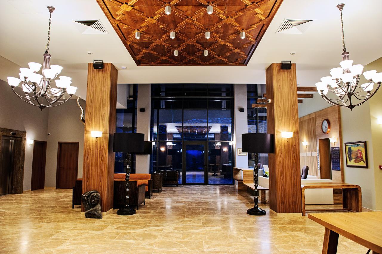 Hot Springs Medical And Spa Banya  Exterior photo