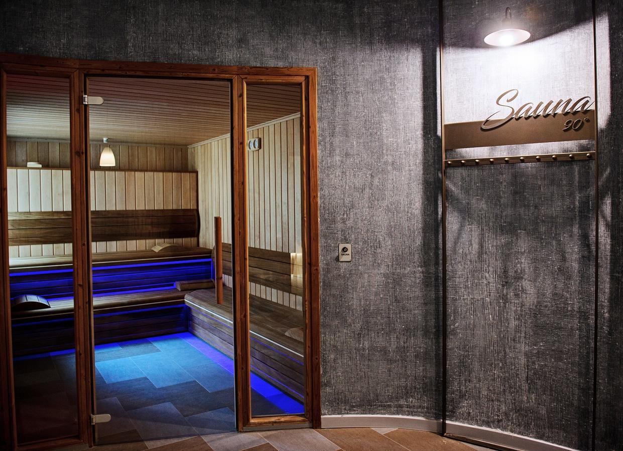 Hot Springs Medical And Spa Banya  Exterior photo